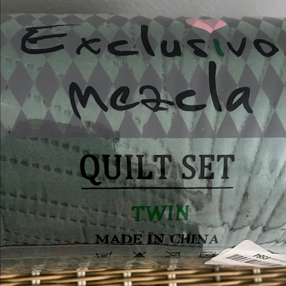 Green Quilt Set